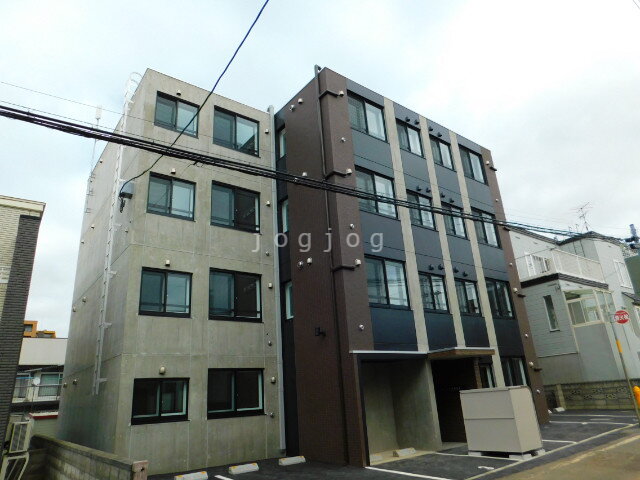 プレシャス月寒中央
