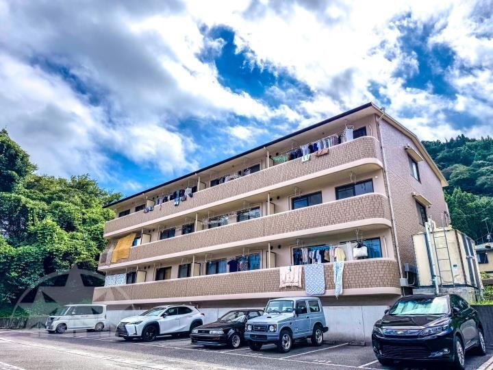 ラフォーレファミーユ