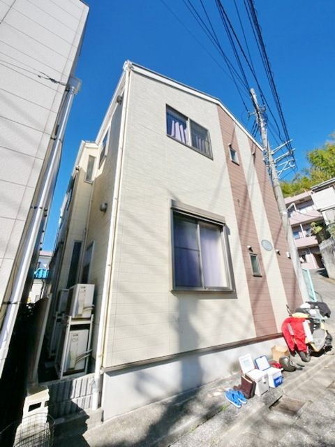 アザレ読売ランドＢ棟