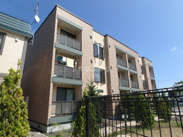 あにまるスクエア四号館