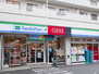ファミリーマート+ミニピアゴ川崎宮前平店（スーパー）まで358m