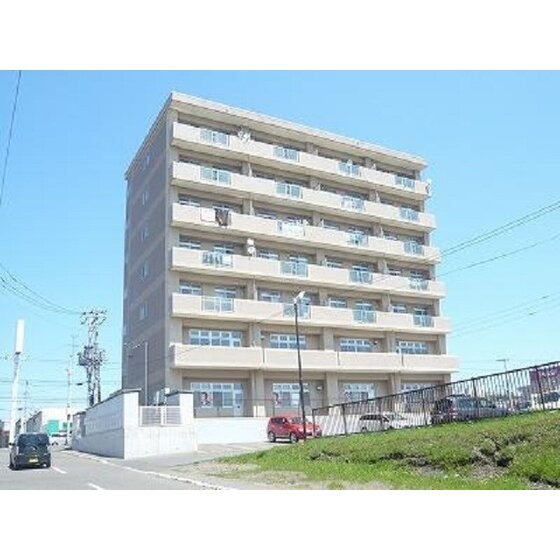 フェイマスＫＩＴＡＭＩ１番館