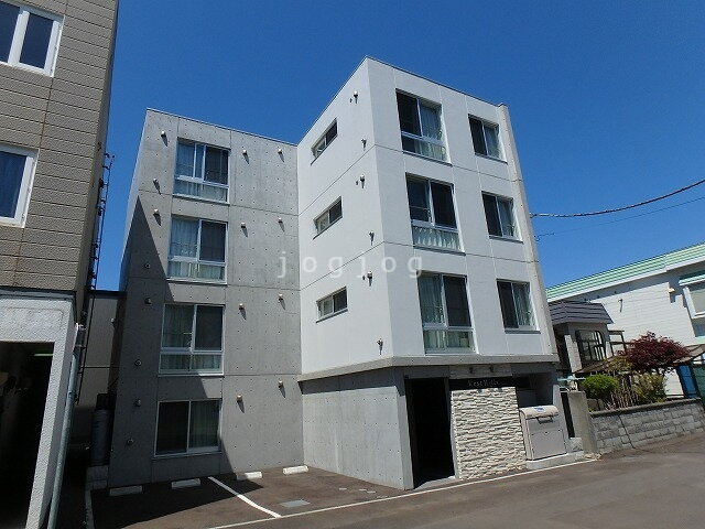 レストヒルズ南郷