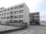 ファミール西条中央Ａ棟 東広島市立 西条中学校（中学校）まで2055m