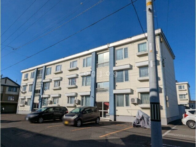 キャスターヴィレッジ　サウスウィング