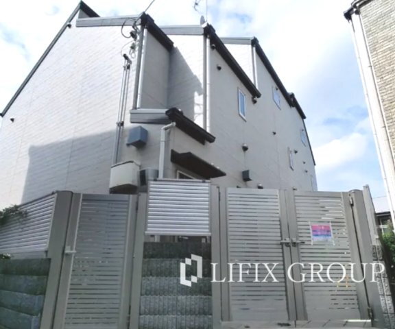 ＲＯＷ　ＨＯＵＳＥ上馬 外観