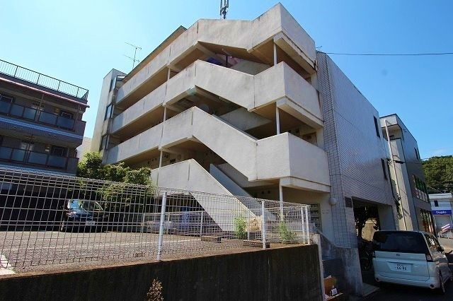 ＴＩＳマンション堀之内 ★お部屋探しはタウンハウジング高幡不動店まで★