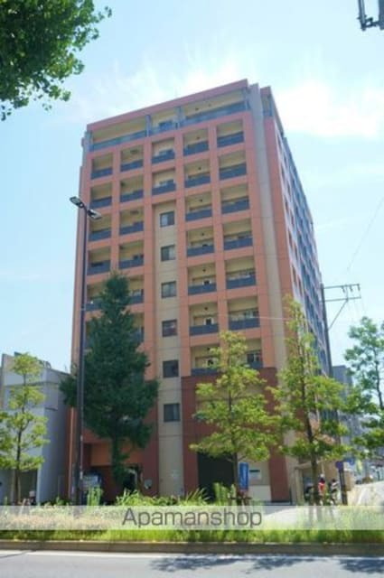 サヴォイバンヤンツリー 10階建