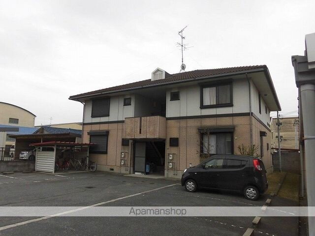 大阪府泉大津市二田町３丁目 賃貸アパート