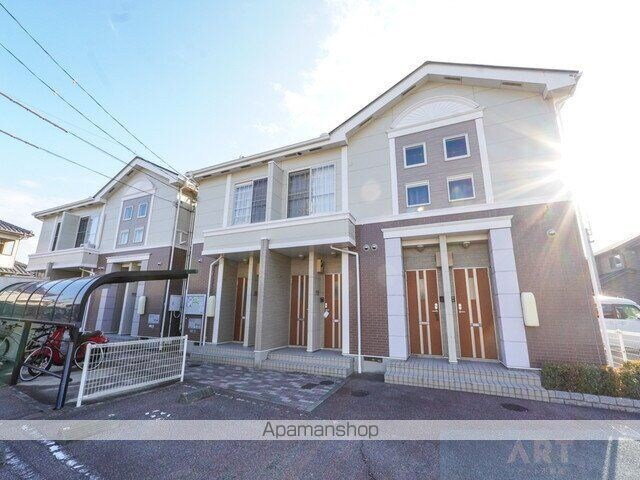 愛媛県松山市大可賀２丁目 賃貸アパート