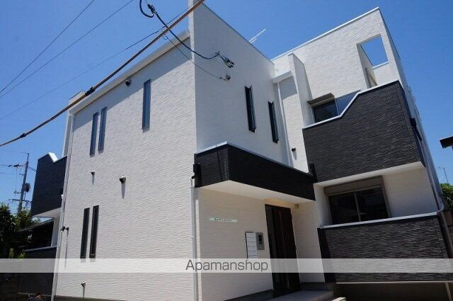 ｇｒａｎｄｔｉｃ　ｇａｃｈａ　’ａｌｕａ　（ガチャ　アルア）