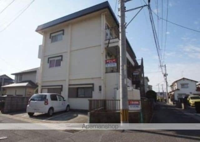 福井コーポ 3階建
