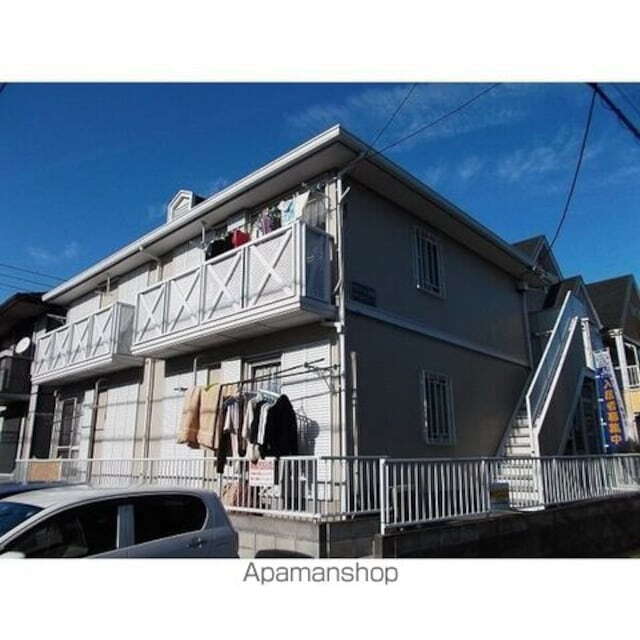 神奈川県鎌倉市岩瀬 築32年8ヶ月 2階建