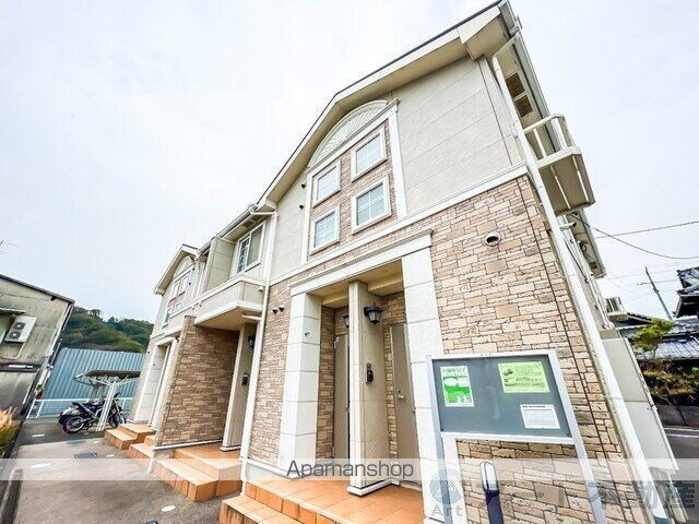 愛媛県松山市北吉田町 賃貸アパート