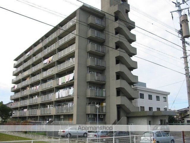 エバーライフ箱崎Ⅲ 8階建
