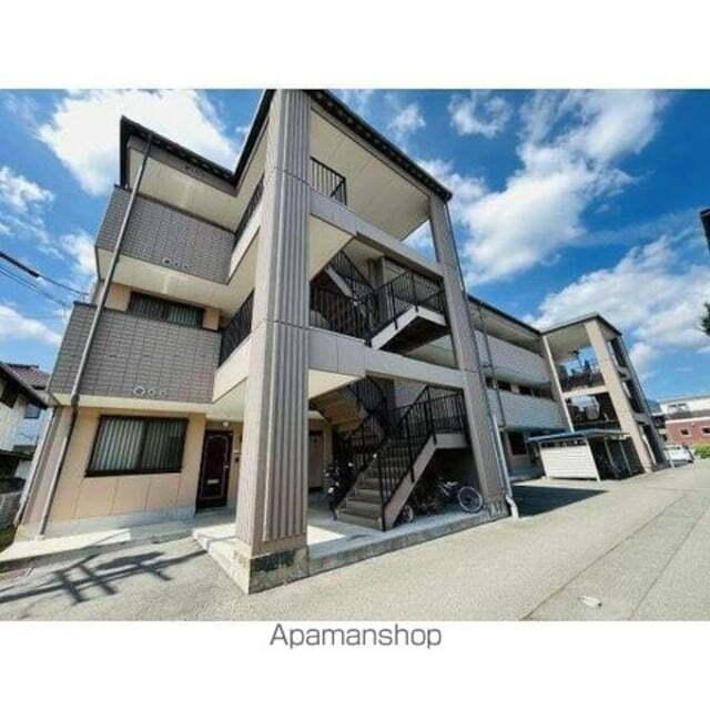 長野県長野市丹波島３丁目 賃貸マンション