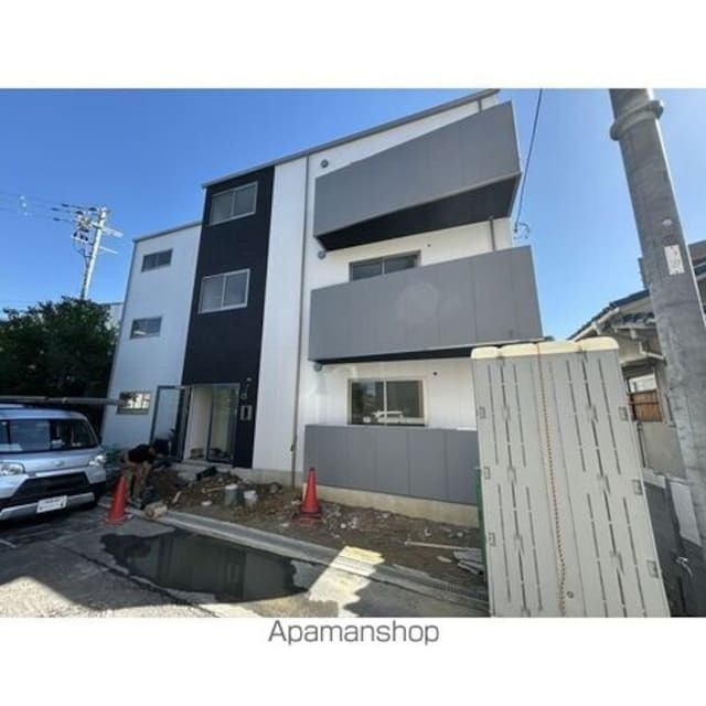 大阪府堺市北区中百舌鳥町５丁 賃貸アパート