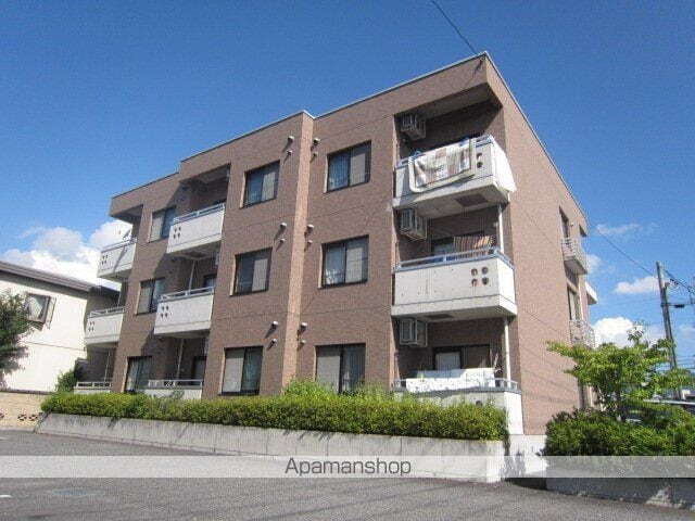 長野県長野市中御所２丁目 3階建 築28年1ヶ月