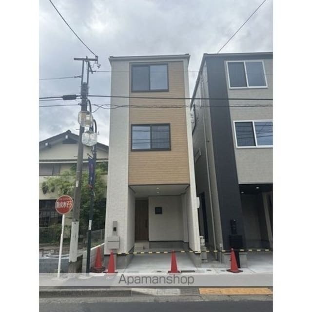 Ｋｏｌｅｔ一橋学園０２ 3階建