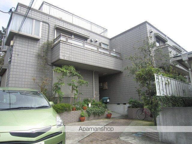 神奈川県藤沢市鵠沼松が岡５丁目 賃貸マンション