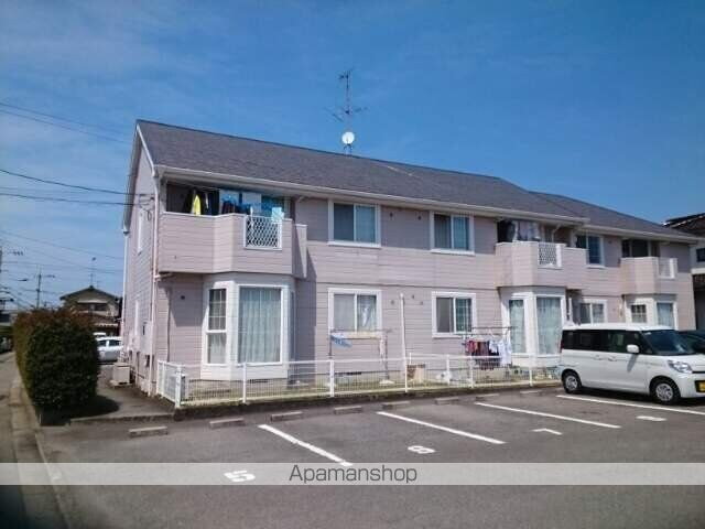 愛媛県松山市西長戸町 賃貸アパート