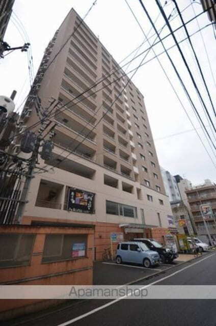 アントゥール薬院 15階建