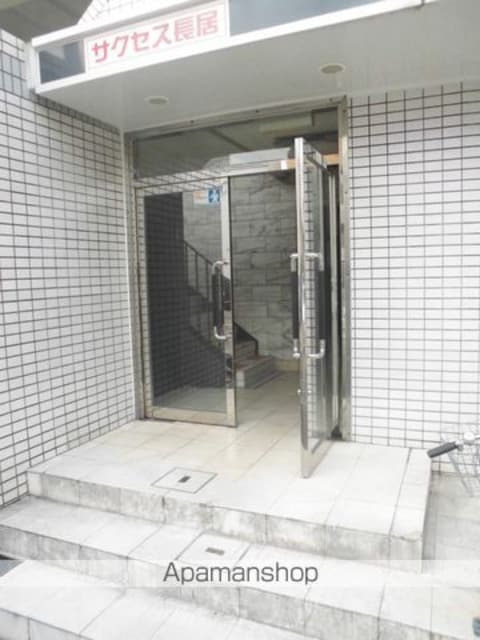 大阪府大阪市住吉区長居２丁目 5階建 築36年10ヶ月