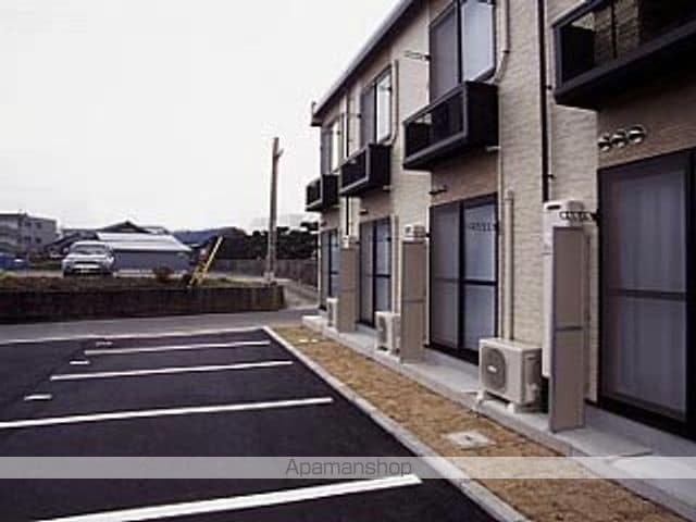 愛媛県四国中央市下柏町 賃貸アパート