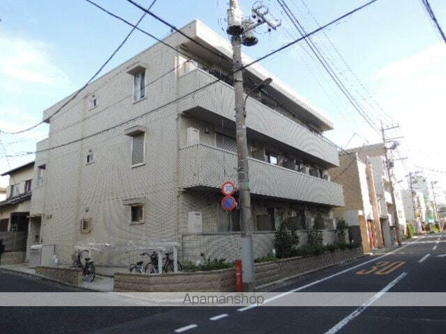 フォートエムズ 3階建