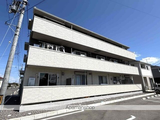 福島県郡山市安積町長久保３丁目 賃貸アパート