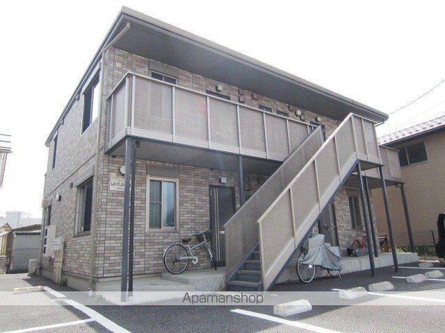 長野県長野市中御所２丁目 2階建 築18年10ヶ月