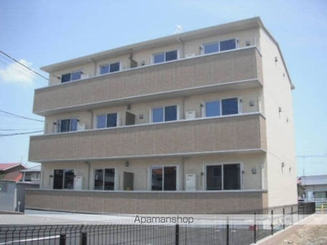 福島県郡山市水門町 3階建 築13年8ヶ月