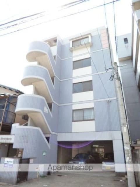福岡県福岡市博多区吉塚６丁目 5階建 築32年9ヶ月