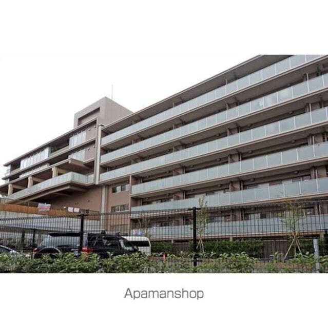 神奈川県川崎市高津区末長１丁目 賃貸マンション