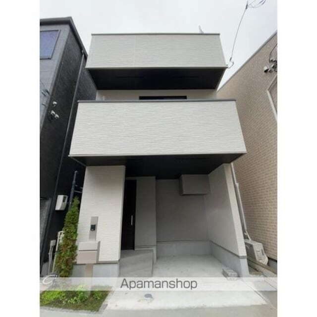 東京都新宿区下落合４丁目 賃貸一戸建て