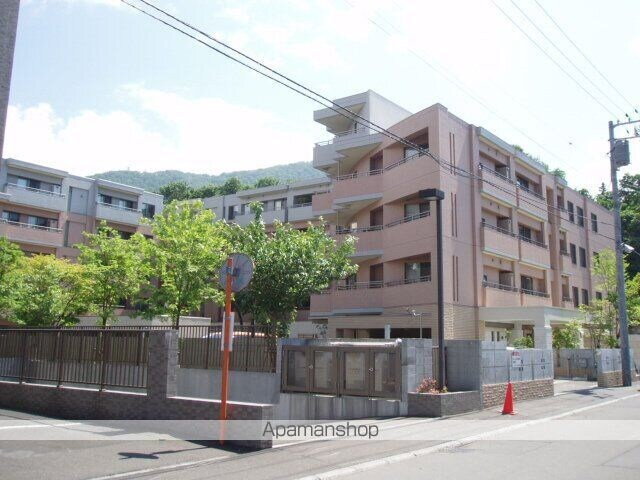 北海道札幌市中央区南十五条西１９丁目 賃貸マンション