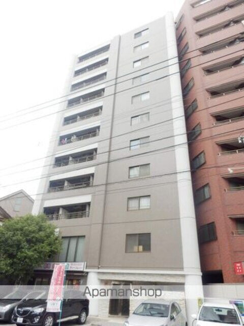 ヴァロンセ薬院 11階建