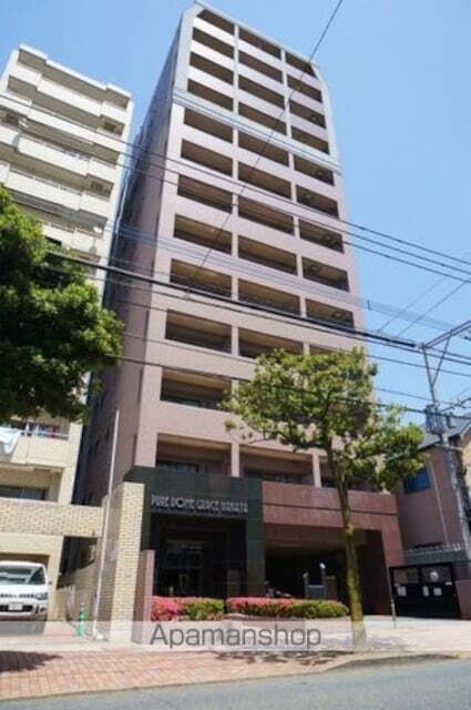 福岡県福岡市博多区下呉服町 13階建