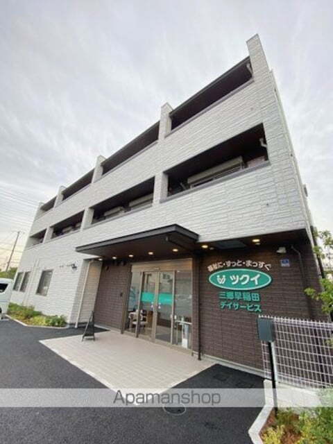 埼玉県三郷市早稲田５丁目 賃貸マンション
