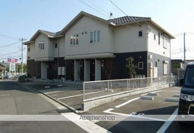 神奈川県横浜市戸塚区戸塚町 築15年12ヶ月 2階建