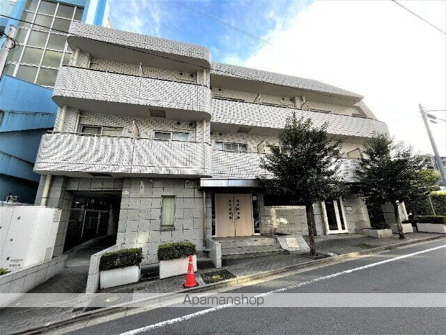 東京都新宿区市谷薬王寺町 賃貸マンション