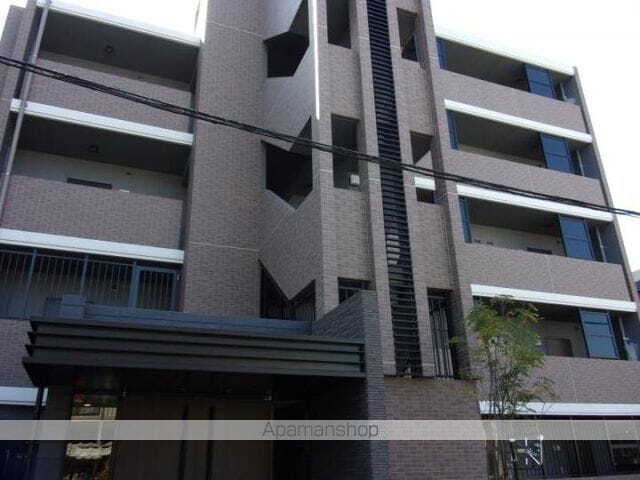 福岡県福岡市早良区昭代１丁目 5階建