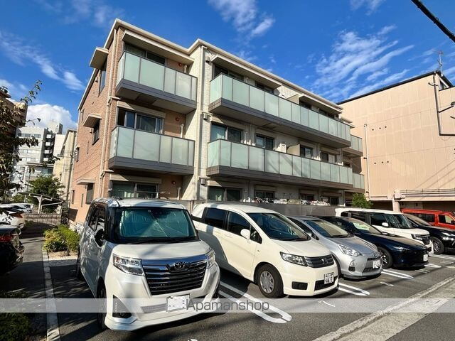 ソラーナ堺東 3階建