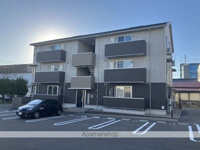 福井県福井市高木中央２丁目 賃貸アパート