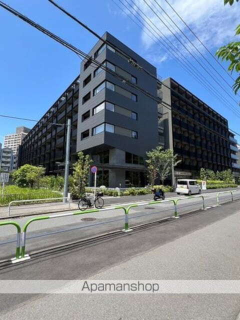 東京都新宿区百人町３丁目 7階建 築1年6ヶ月