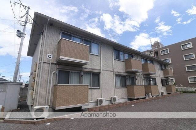 福島県郡山市山根町 築13年9ヶ月 2階建