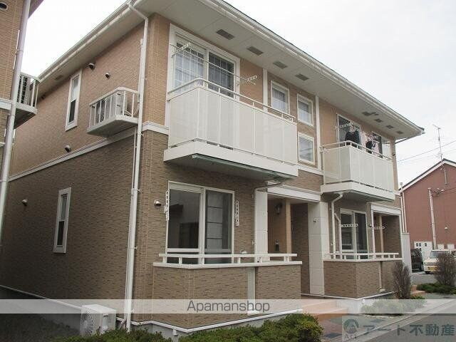 愛媛県松山市吉藤４丁目 賃貸アパート