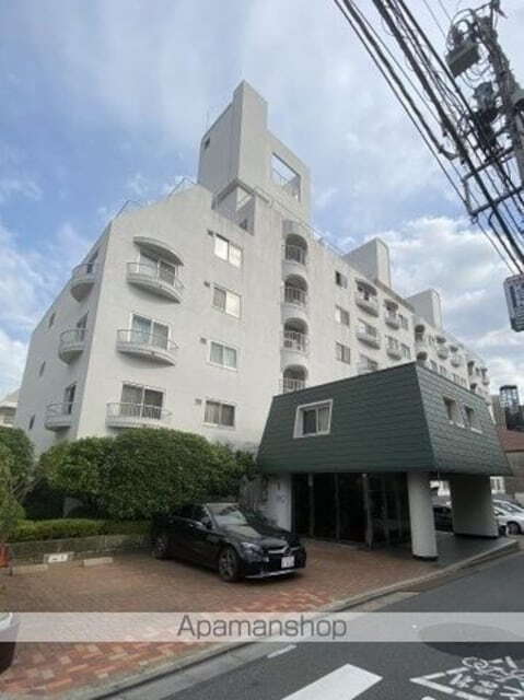 東京都港区南青山４丁目 築56年3ヶ月 7階建