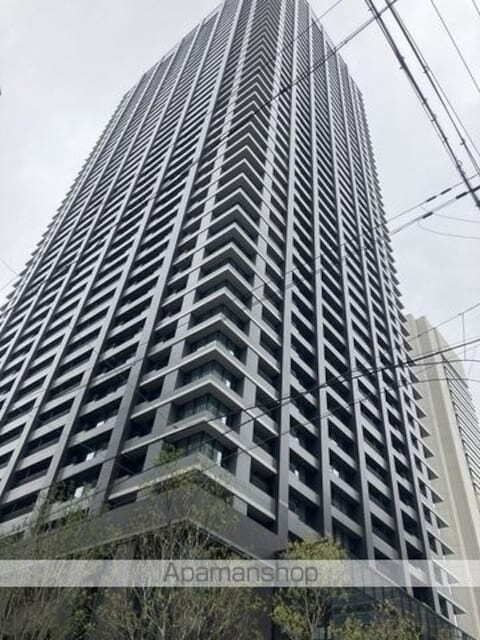 大阪府大阪市中央区安土町２丁目 賃貸マンション