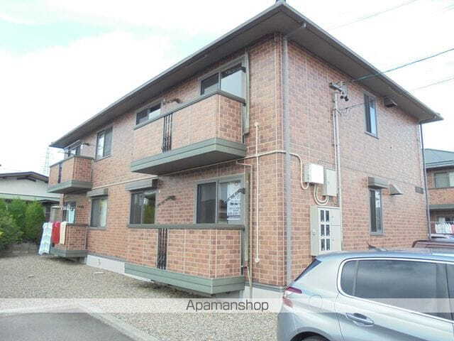 長野県長野市川中島町上氷鉋 賃貸アパート